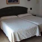 Manolo Pensión 2*